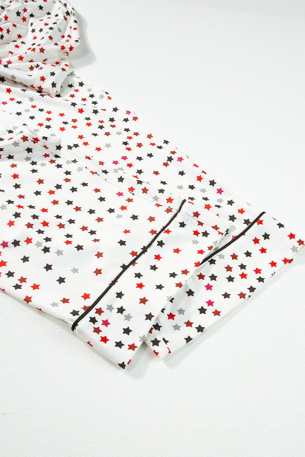 Contrast Pipping Star Long Sleeve and Pants Pajamas Set
