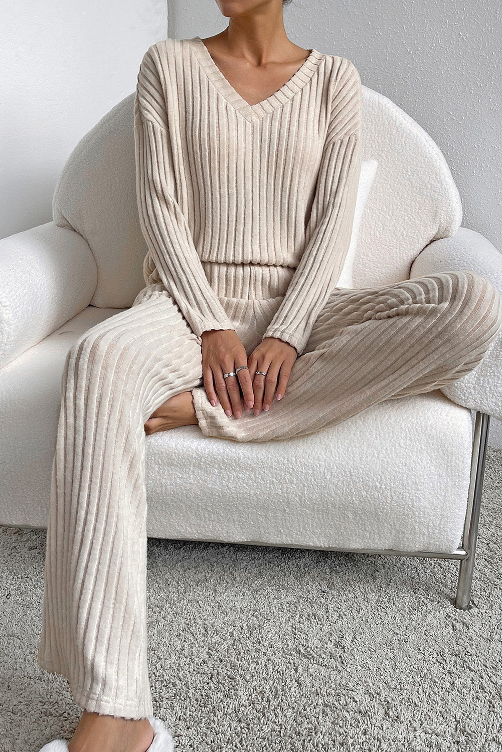 Ribbed Knit V Neck Slouchy Two-piece Outfit