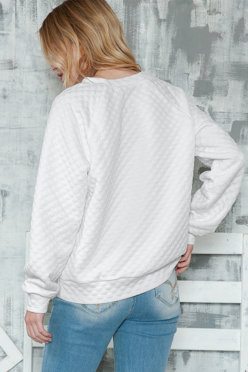 Quilted V-Neck Solid Color Long Sleeve Top