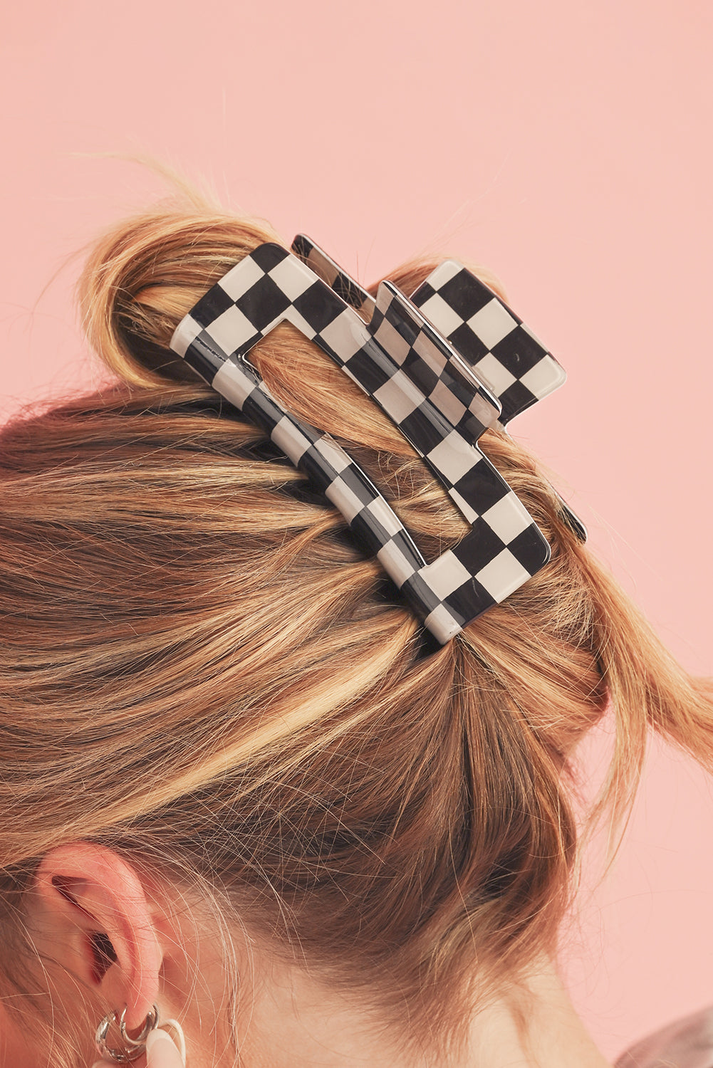 Sachet Pink Checkered Print Hollow Out Hair Clip