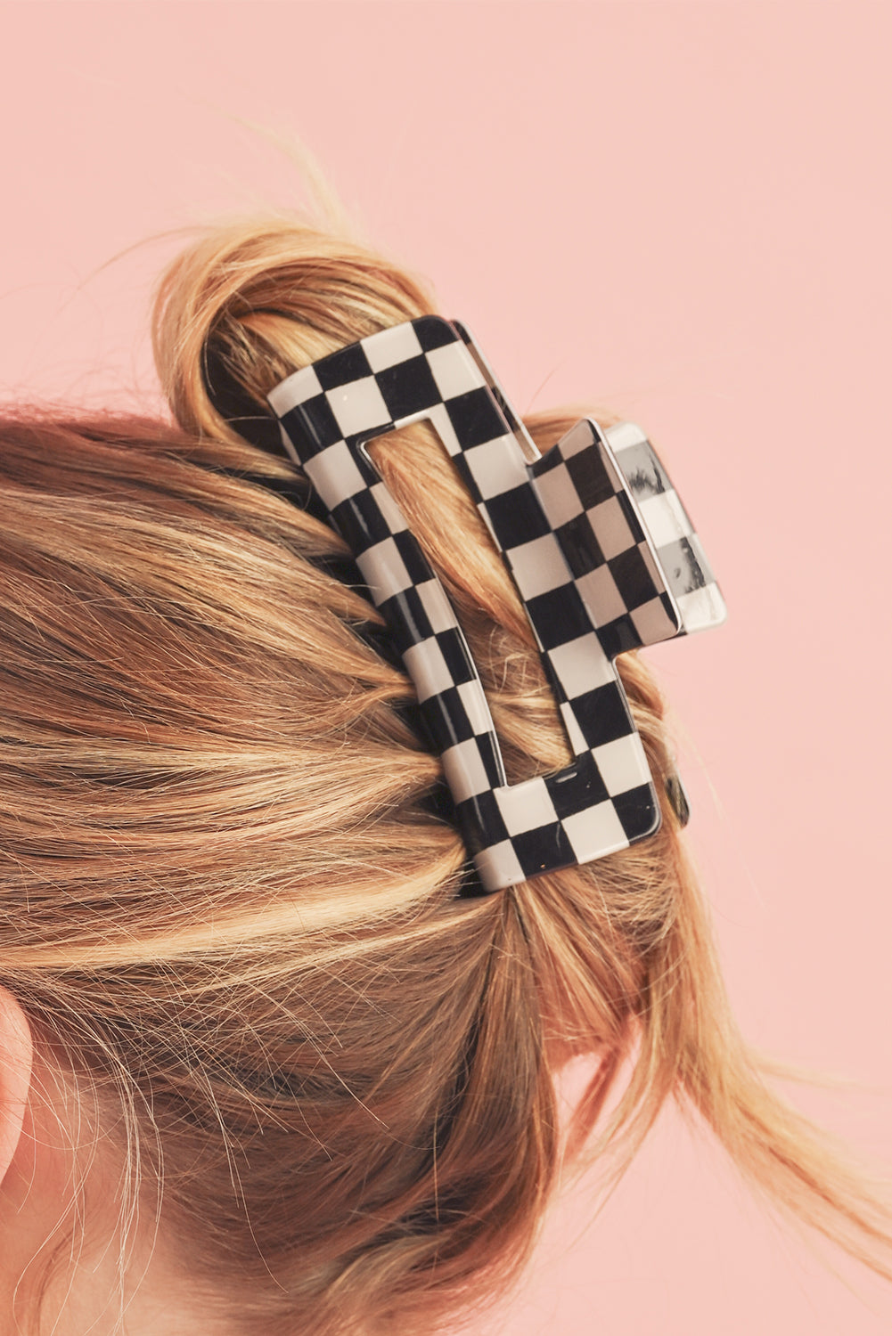 Sachet Pink Checkered Print Hollow Out Hair Clip