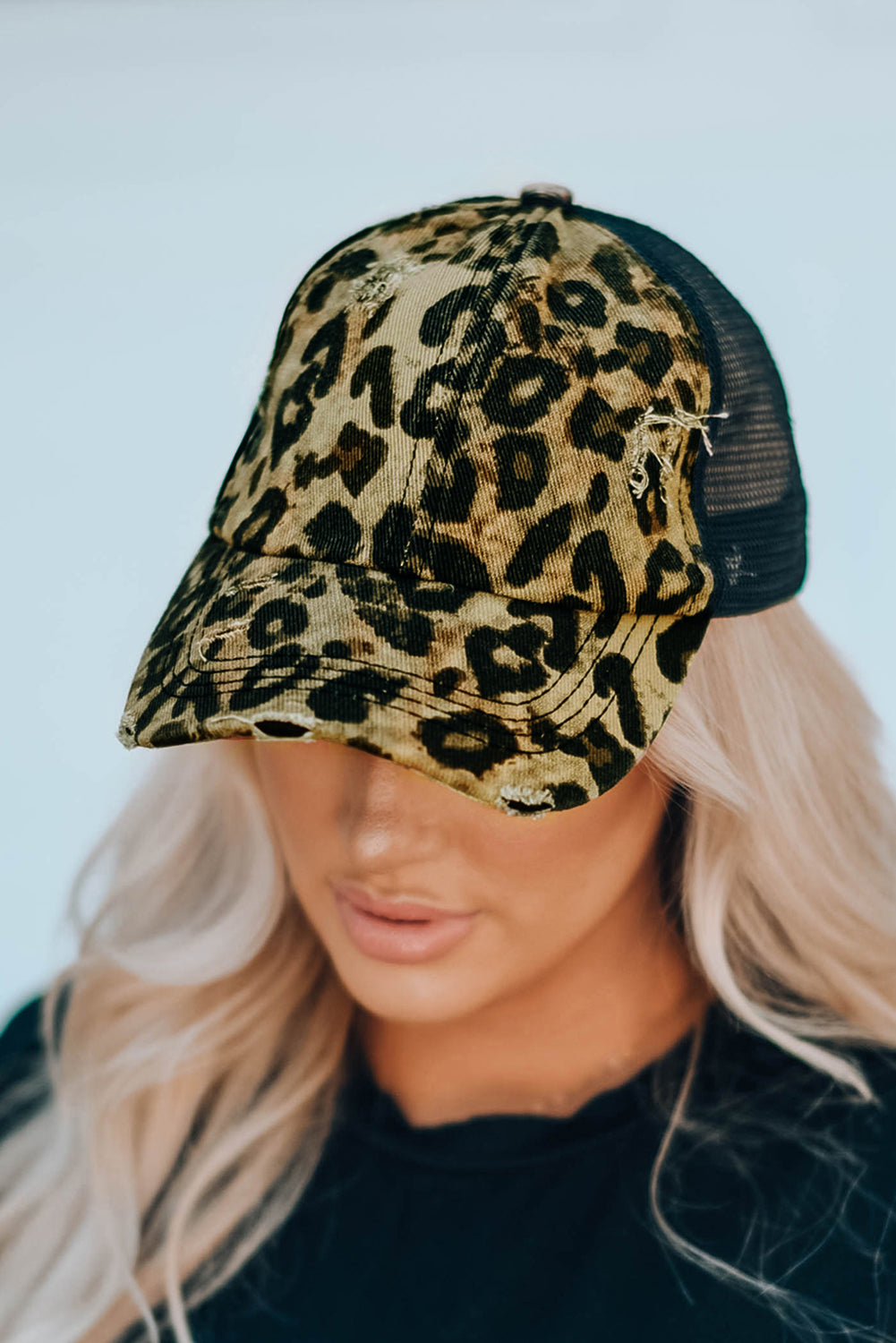 Leopard Printed Mesh Splicing Baseball Cap