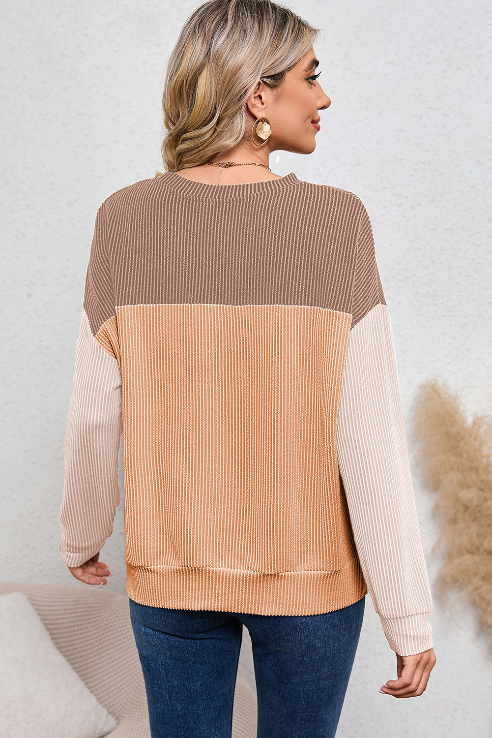 Ribbed Color Block Long Sleeve Top