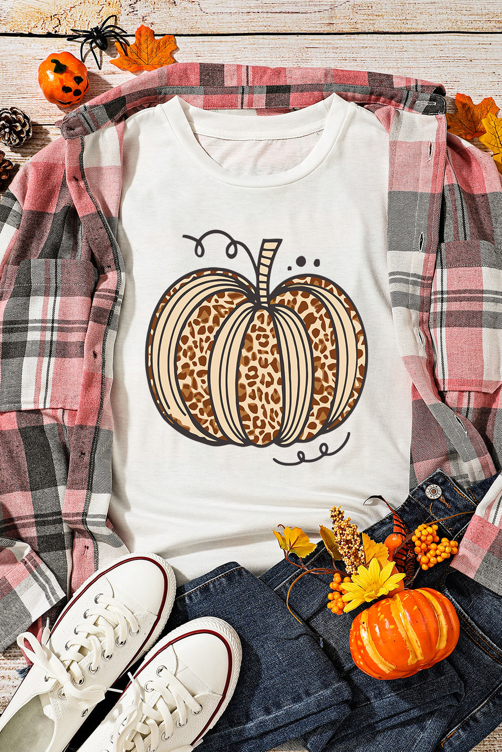 Halloween Leopard Pumpkin Graphic Crewneck T Shirt