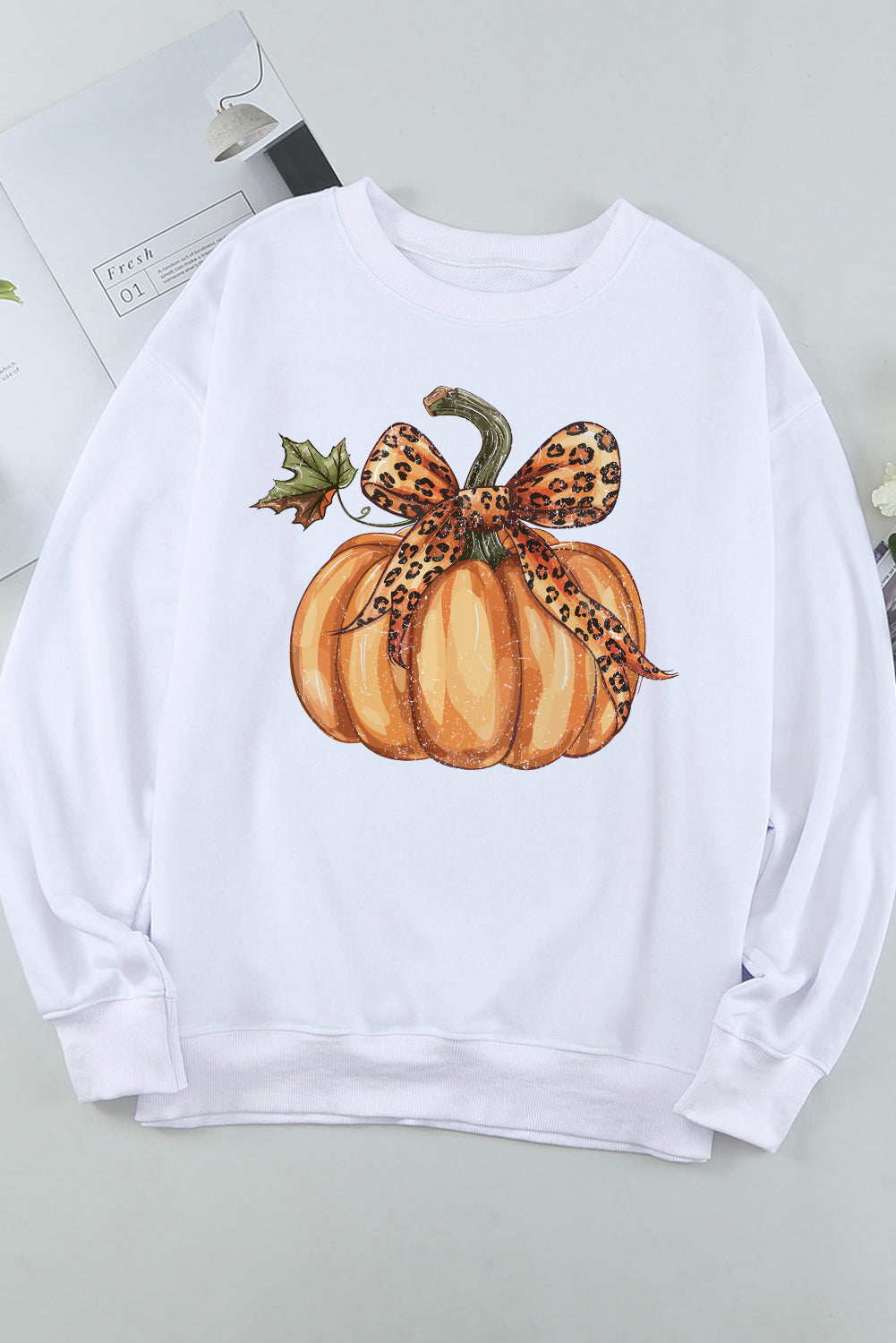 Leopard Bowknot Pumpkin Graphic Crewneck Sweatshirt