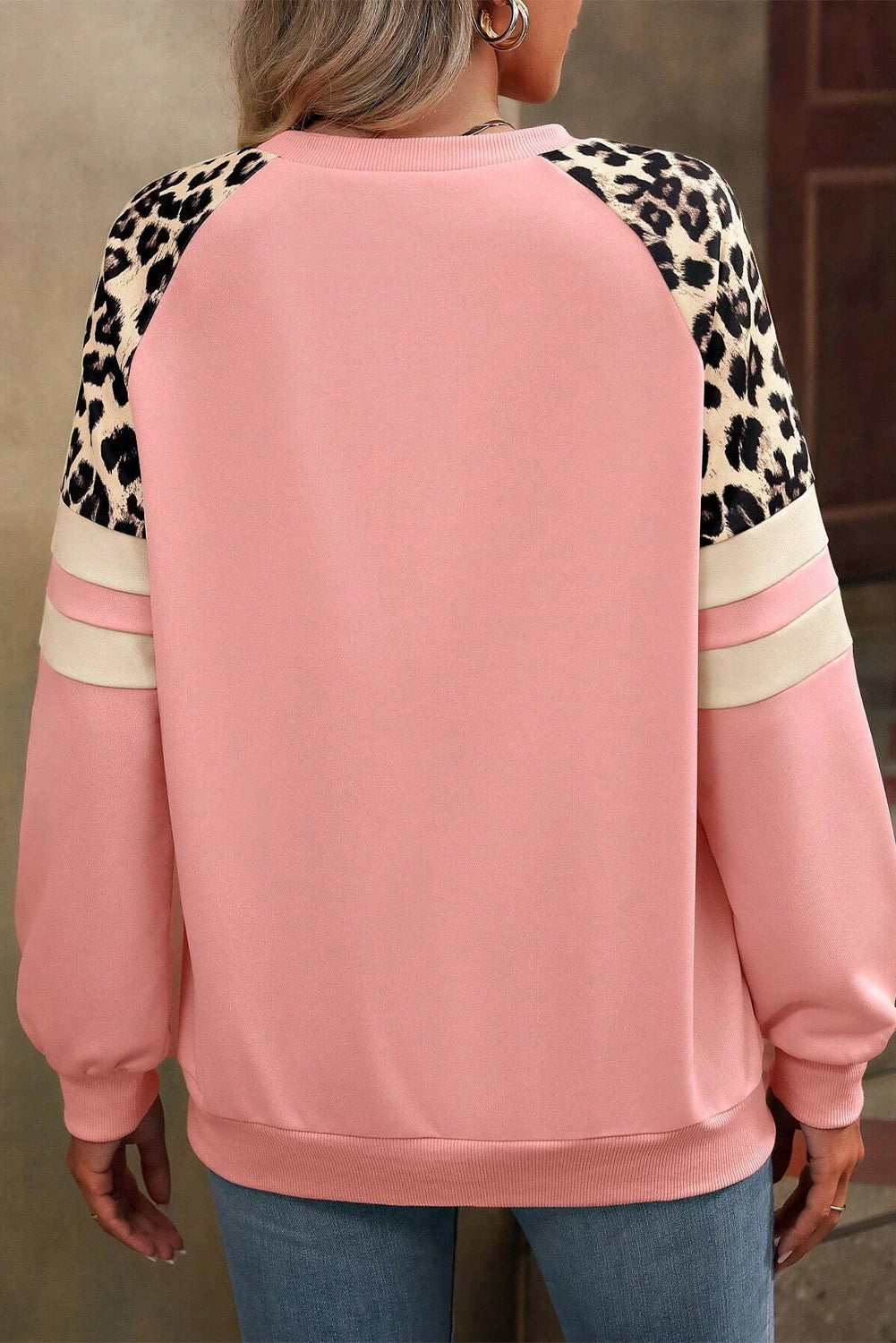 Leopard Print Patchwork Raglan Sleeve Sweatshirt