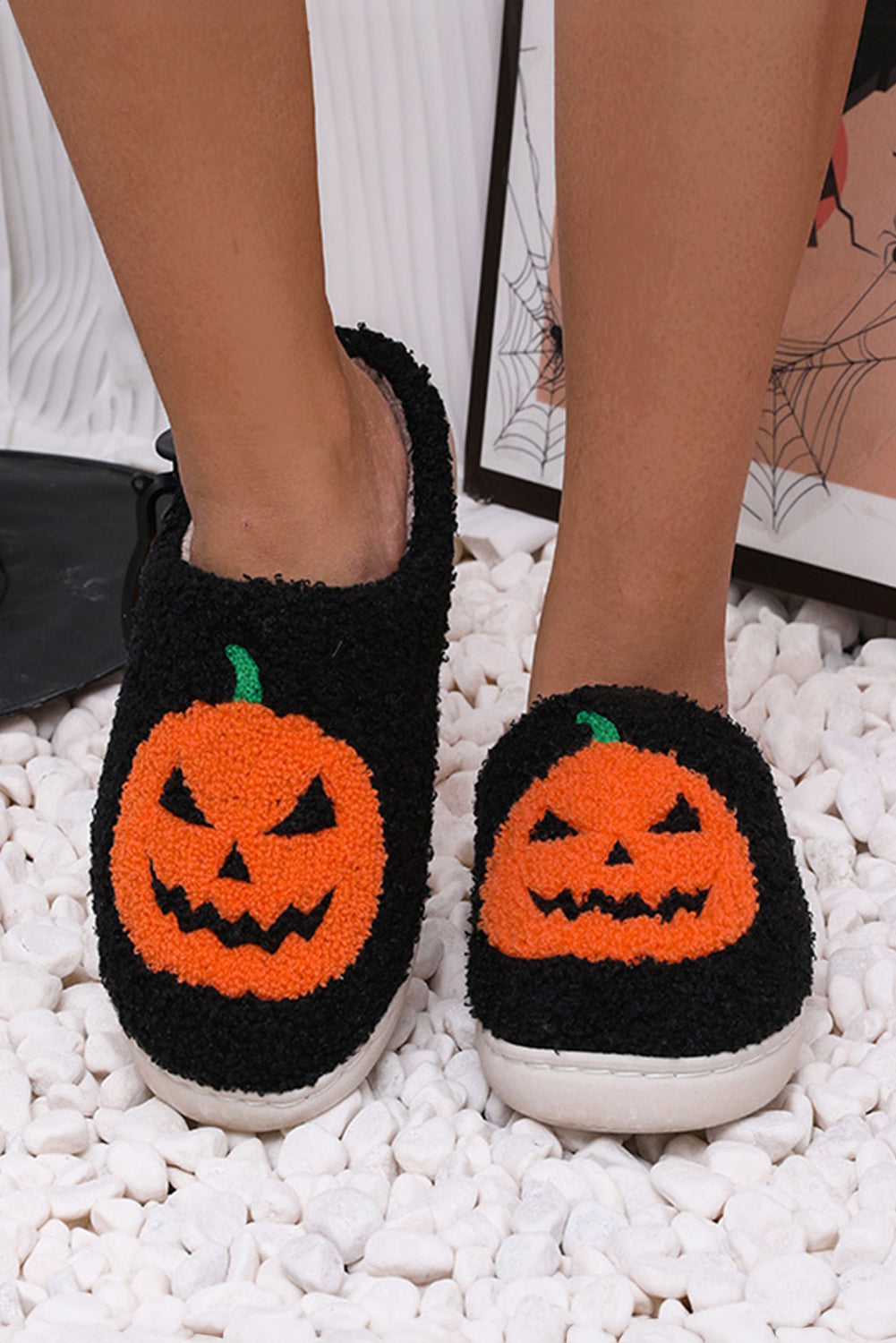 Halloween Pumpkin Print Plush Slippers