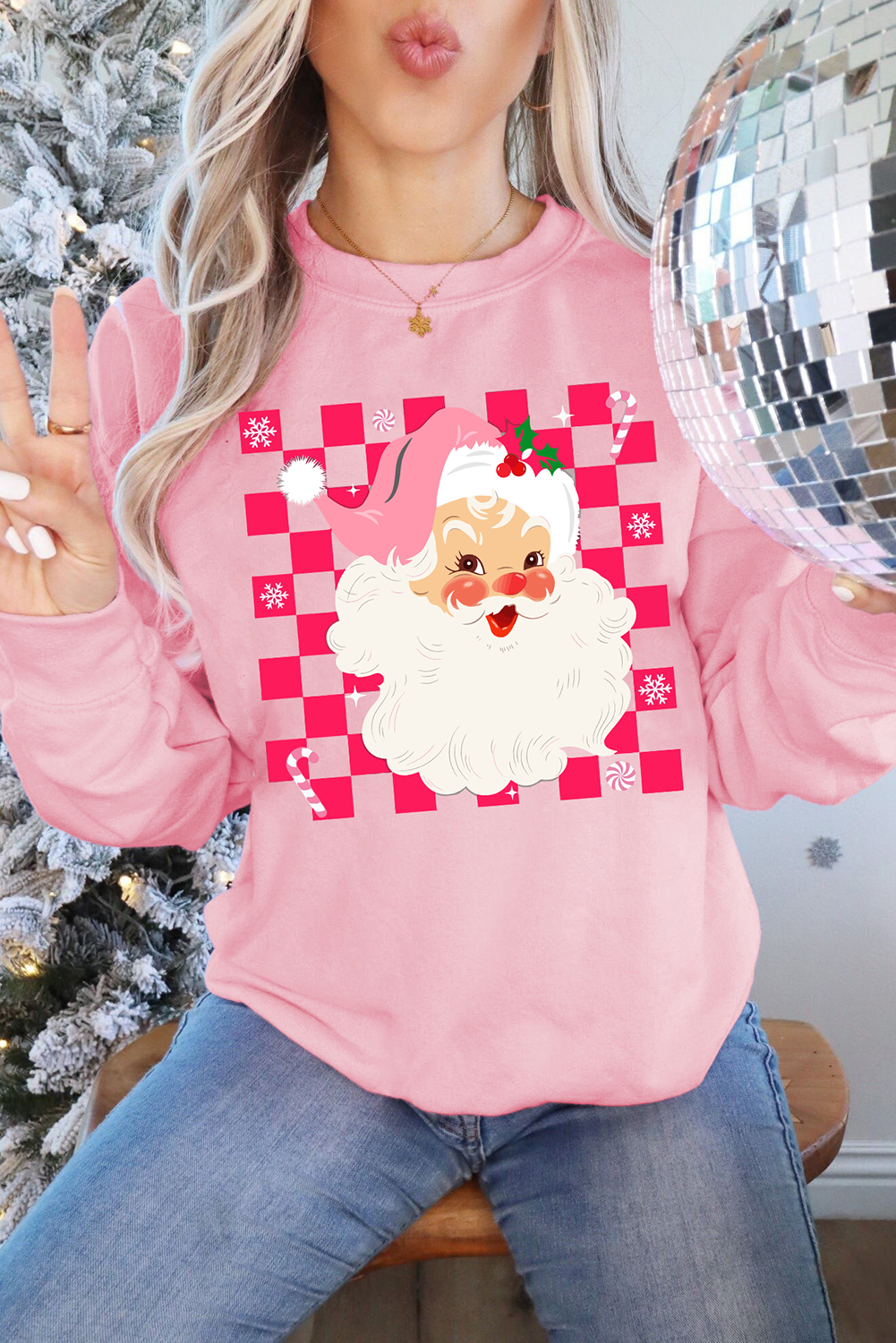 Pink Checkerd Santa Claus Graphic Round Neck Sweatshirt