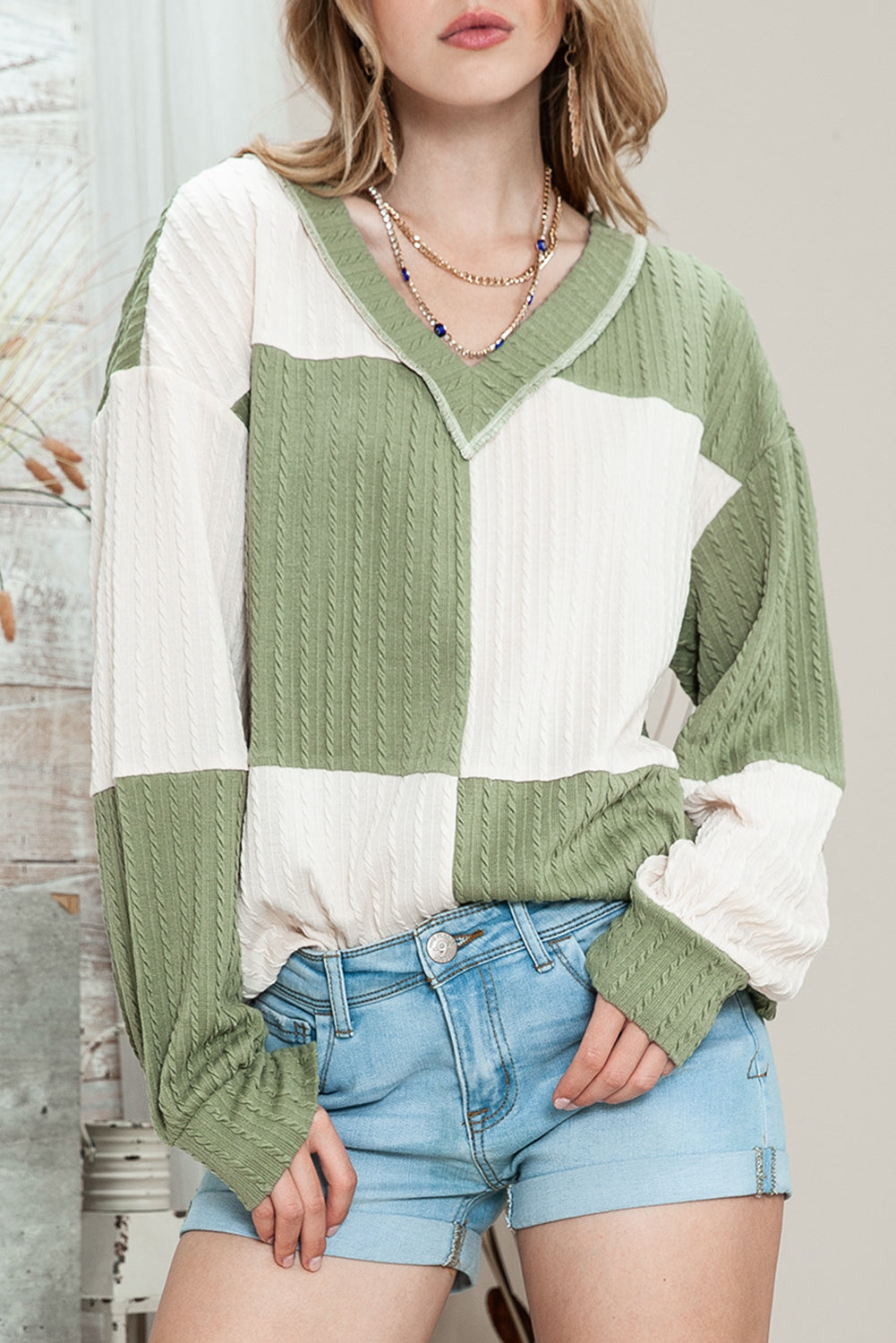 Color Block Textured V Neck Long Sleeve Top